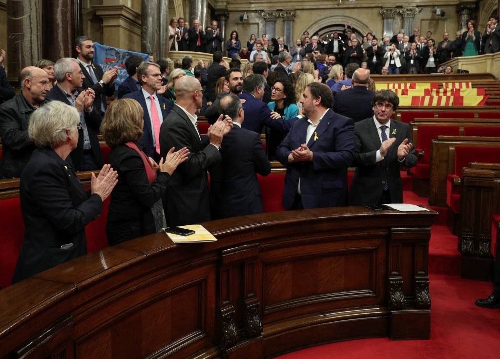 Promotoria processará responsáveis por independência da Catalunha