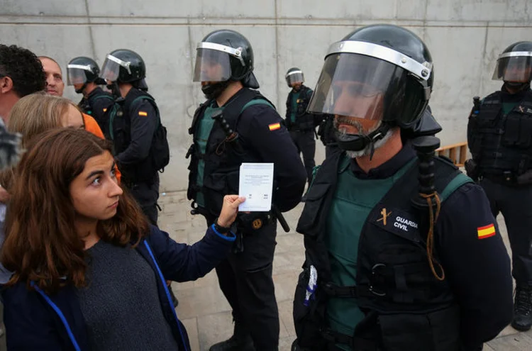 Catalunha: estima-se que cerca de 770.000 votos tenham sido perdidos por fechamento dos locais de votação