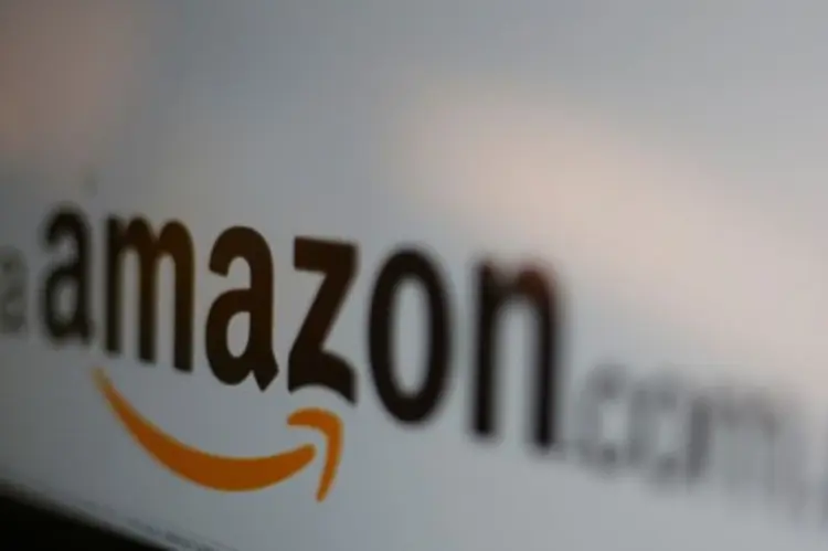 Amazon: com 2 bilhões de dólares ou menos de receita de publicidade, a Amazon fica bem atrás do Google e do Facebook (Carlos Jasso/ Illustration/Reuters)