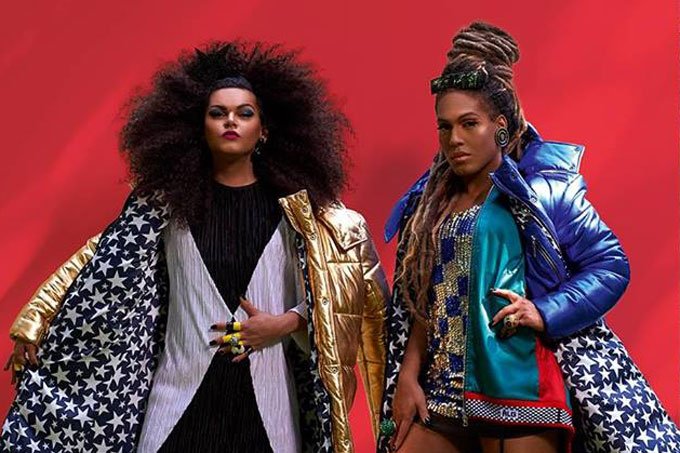 Brasileiras transgêneros driblam preconceito por meio da música