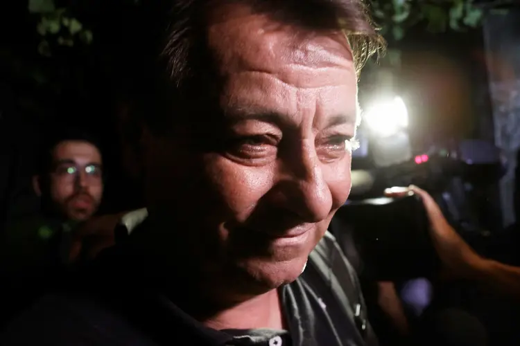 Battisti: na semana passada, ele foi preso e depois libertado (Nacho Doce/Reuters)