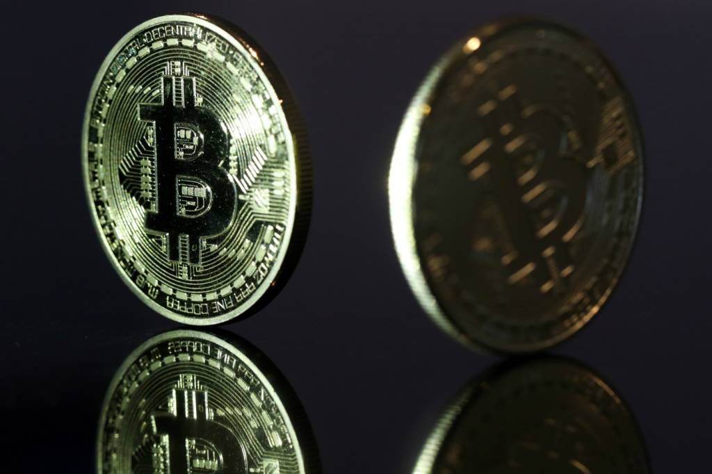 Bitcoin atinge marca de US$ 7.000 pela primeira vez