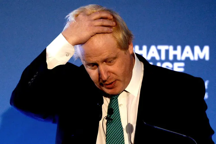 Johnson criticou a primeira-ministra por ter criado um "Brexit apenas no nome" e pediu uma mudança de tática (Mary Turner/Reuters)