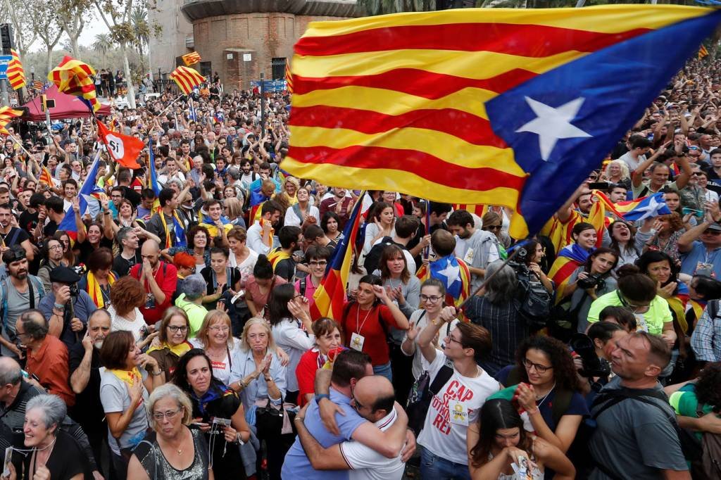 Funcionários da Catalunha devem deixar seus postos em breve