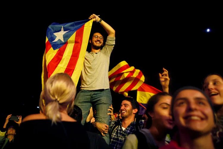 Catalunha: os separatistas no poder buscam declarar a secessão (Jon Nazca/Reuters)