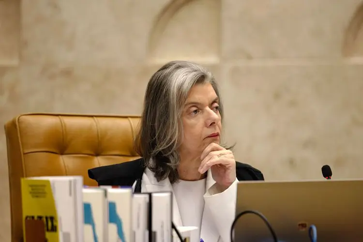 Cármen Lúcia: presidente do STF definiu a pauta do plenário da Corte para fevereiro de 2018 (Rosinei Coutinho/SCO/STF/Agência Brasil)