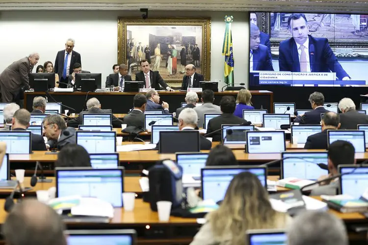 CCJ: a sessão do colegiado será retomada logo após a votação no plenário da Câmara (Marcelo Camargo/Agência Brasil/Agência Brasil)