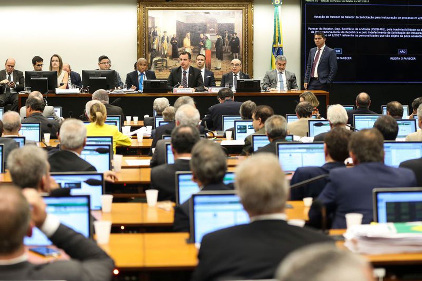 Reforma da Previdência será votada na CCJ até 17 de abril, diz presidente