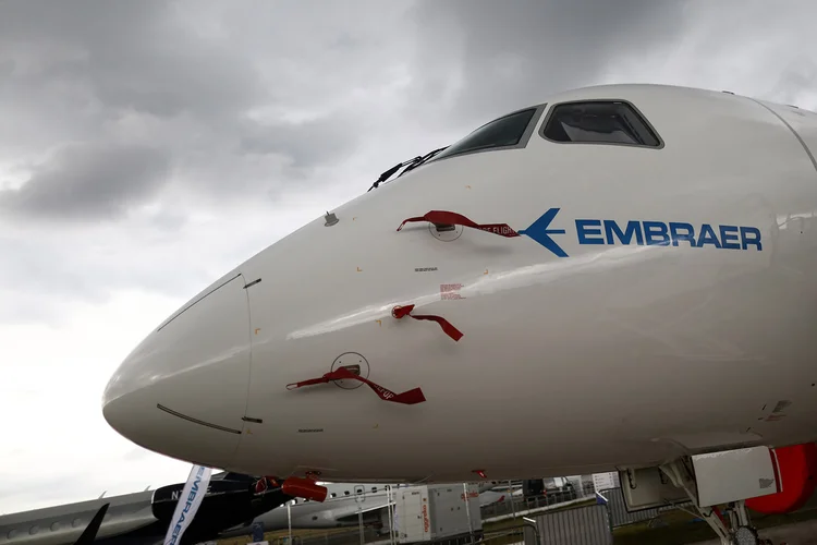 Embraer: a Embraer tem interagido com vários clientes, que vêm com bons olhos a possibilidade de a empresa trazer um produto para esse mercado (Simon Dawson/Bloomberg)