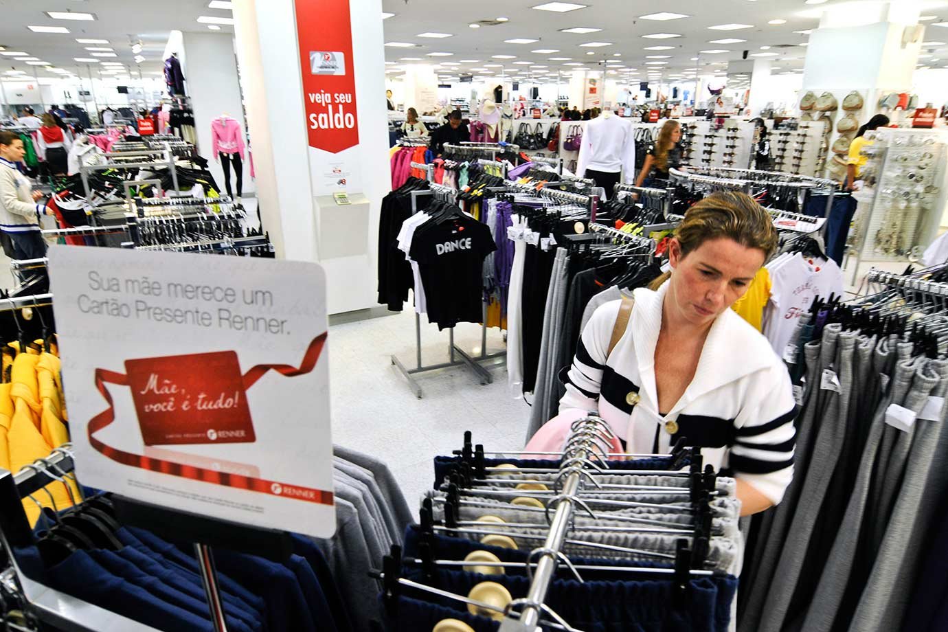 Renner supera até expectativas otimistas e lucra 65% mais
