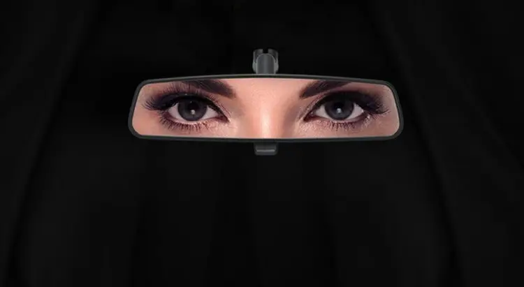 Anúncio da Ford: comemoração à notícia de que mulheres sauditas conquistaram o direito de dirigir (Ford/Reprodução)