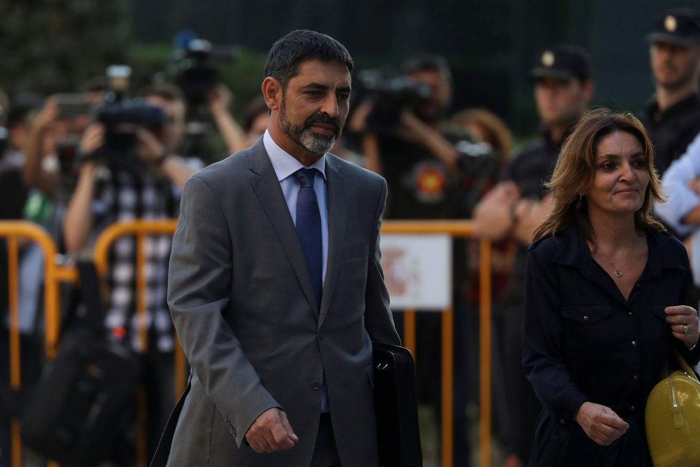 Juiz se recusa a determinar prisão de chefe de polícia catalão