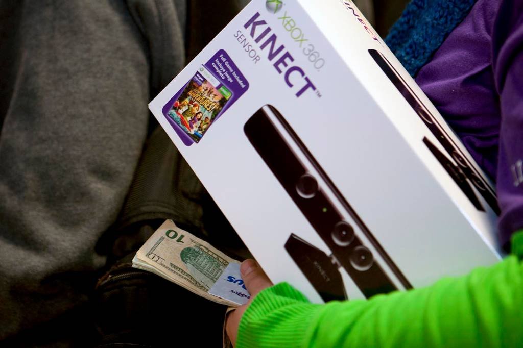 Microsoft deixa de produzir Kinect, acessório do Xbox