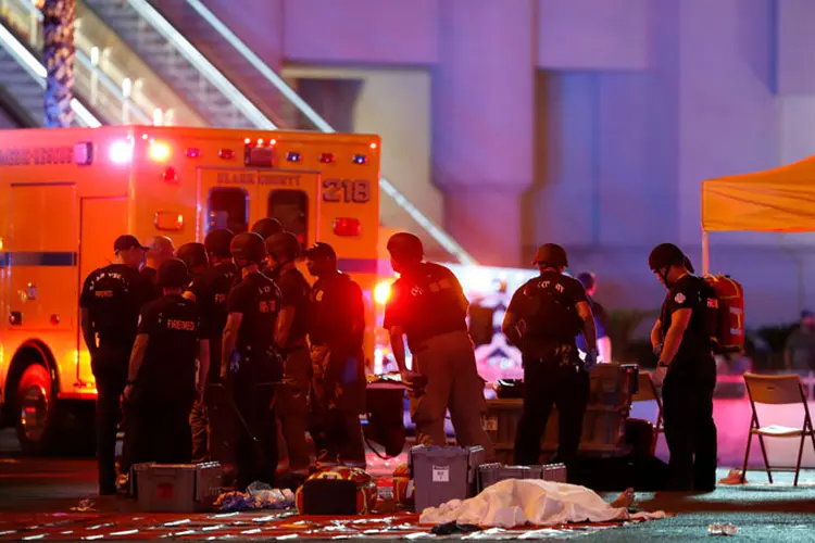 Tiroteio em Las Vegas deixa ao menos 20 mortos 02/10/2017 (Steve Marcus/Reuters)