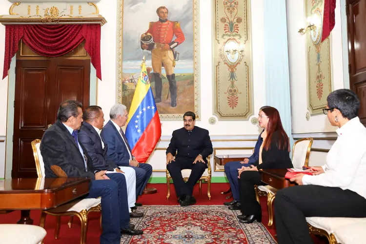 Maduro: "Foi uma reunião cordial, positiva", disse Maduro no Palácio de Miraflores (Miraflores Palace/Handout via REUTERS/Reuters)