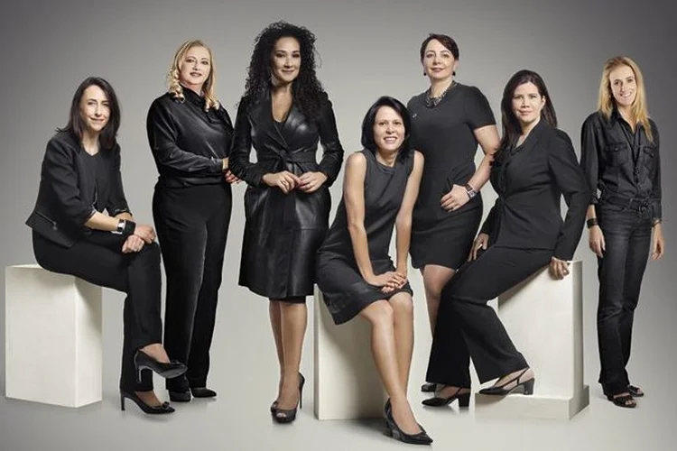 No comando: (da esq. para a dir.) Cristina Palmaka, da SAP; Lídia Abdalla, do Sabin; Leila Velez, da Beleza Natural; Marilia Rocca, da Ticket; Tania Cosentino, da Schneider Electric; Renata Campos, da Takeda; e Raissa Lumack, da Coca-Cola | fotos: AndrÉ valentim, Cristiano Mariz, Germano Lüders e Gilberto Tadday. Montagem e Tratamento: Carlos Pedretti / 