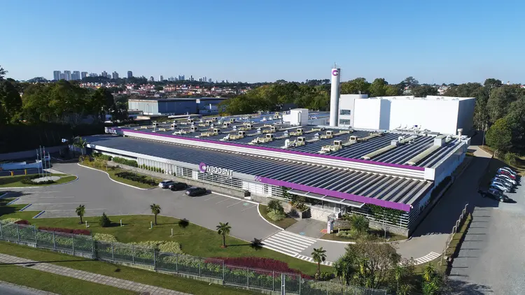 A fábrica da Neodent, em Curitiba: investimento para expandir os negócios (Neodent/Divulgação)