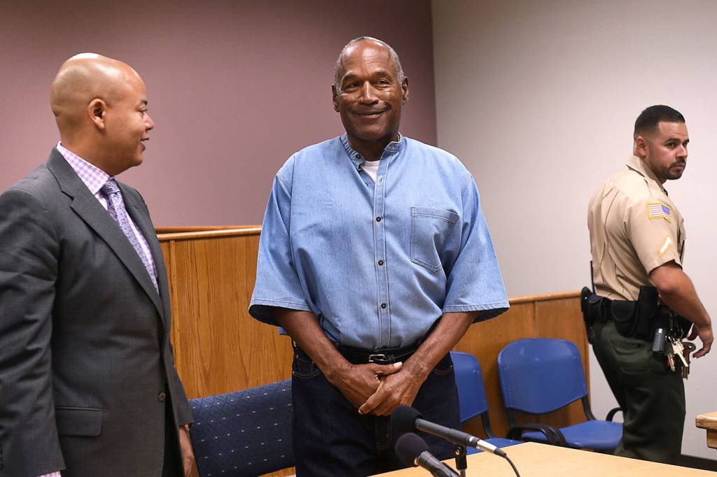 O. J. Simpson ganha a liberdade após nove anos preso