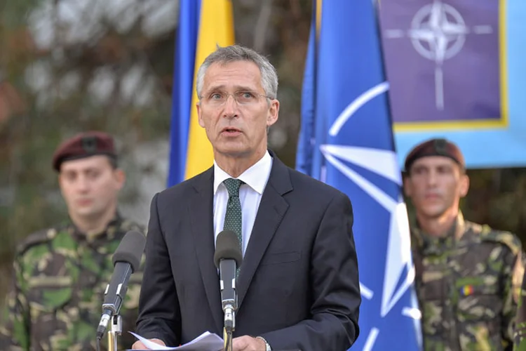 Jens Stoltenberg, chefe da Otan, apoia o ingresso dos 2 países. (Bogdan Danescu/Reuters)