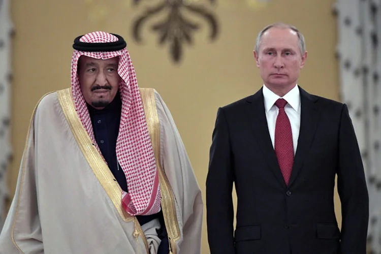 Rei da Arábia Saudita Salman e o presidente russo Vladimir Putin (Kremlin/Reuters)