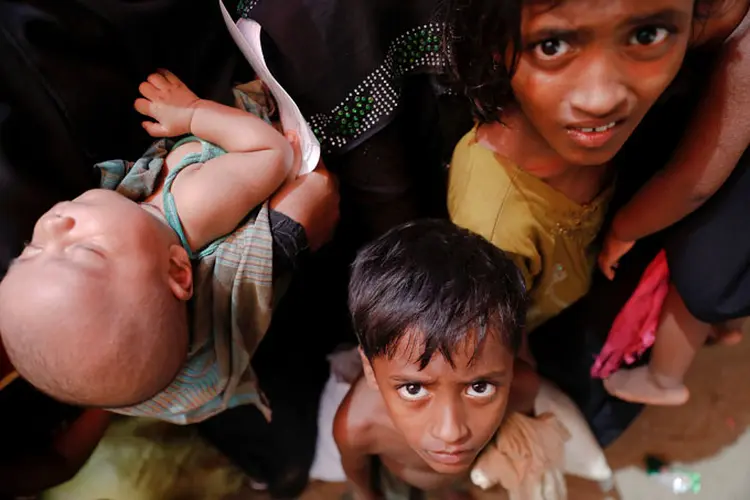Rohingyas que fugiram de Mianmar (Damir Sagolj/Reuters)