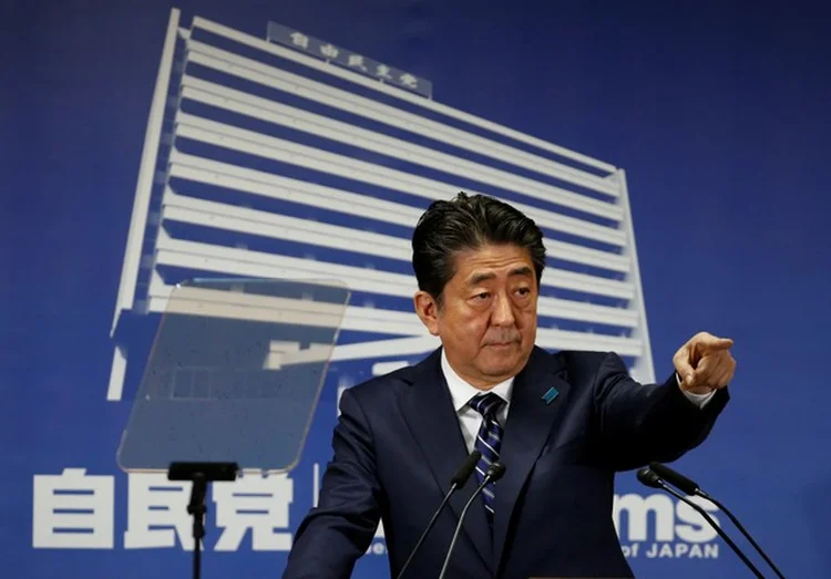 Shinzo Abe: o regime defendeu seu direito de "tomar duras contramedidas de autodefesa" (Toru Hanai/Reuters)