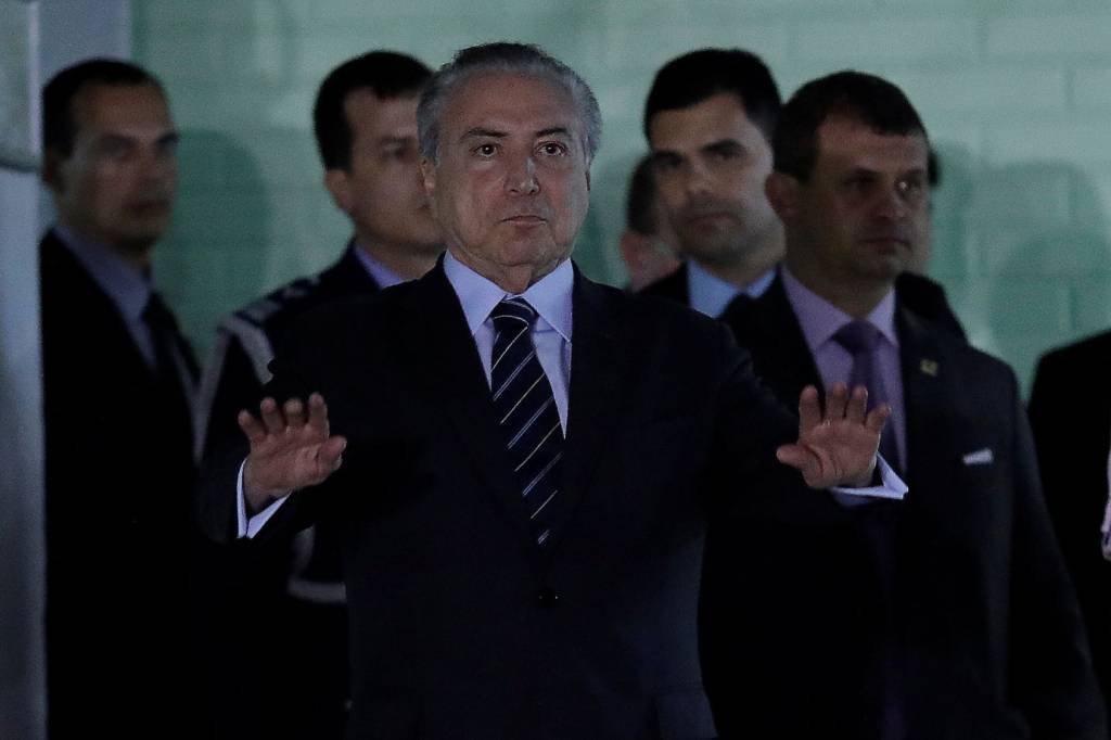 Temer é o presidente mais impopular do mundo, diz Eurasia