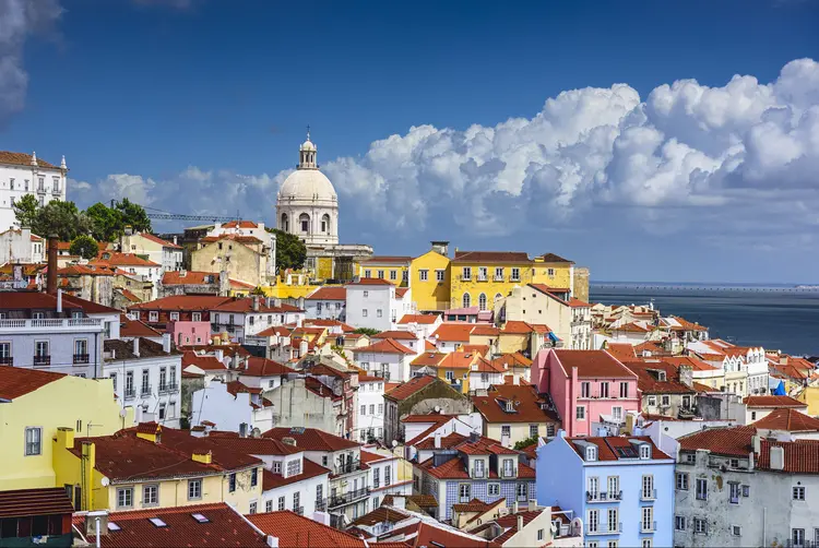 Bairro de Alfama, em Lisboa, Portugal (iStock/Thinkstock)