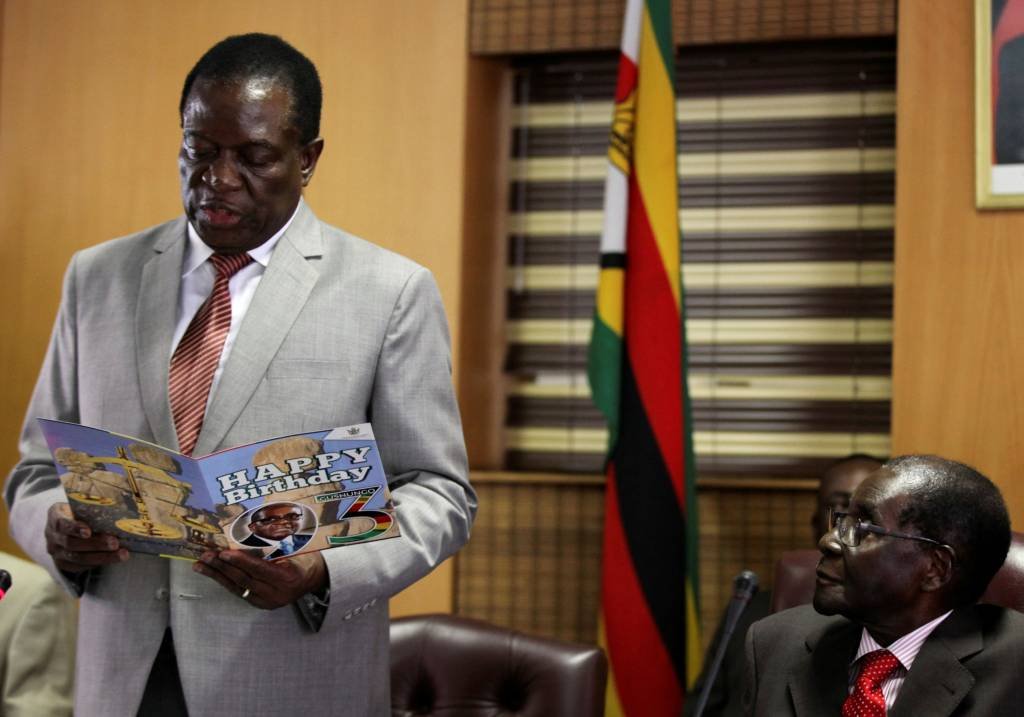Exército diz que Mnangagwa se reunirá com Mugabe