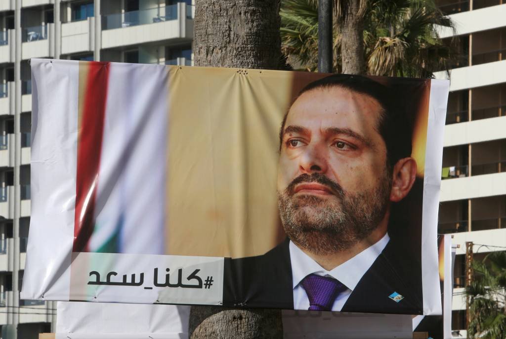 Premiê do Líbano renuncia após protestos em massa