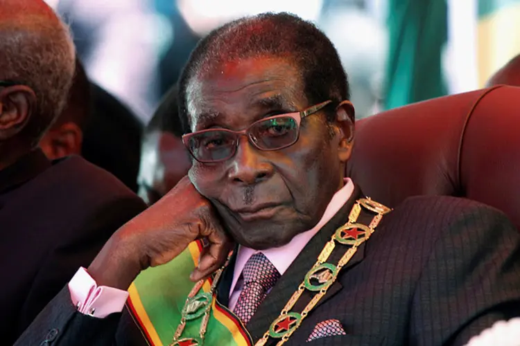 Robert Mugabe: em discurso feito ontem, o presidente do Zimbábue se recusou a renunciar (Foto/Reuters)
