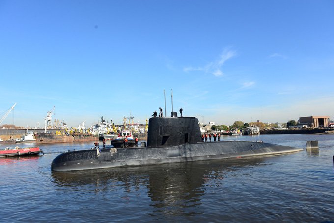 Marinha detecta possíveis sons de submarino desaparecido