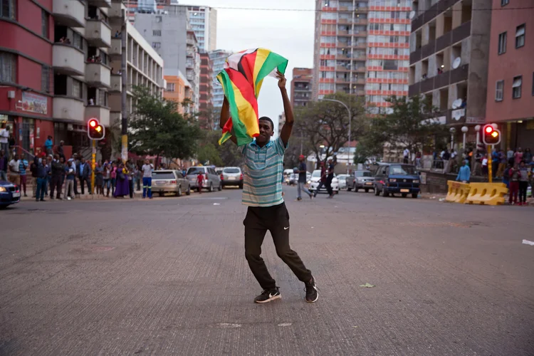 As provas coletadas são claras e convincentes, disse Mpofu (James Oatway/Reuters)