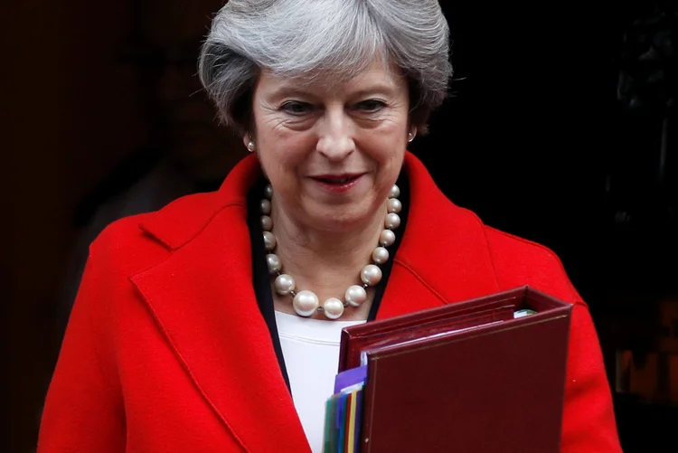 A premiê britânica Theresa May (Peter Nicholls/Reuters)