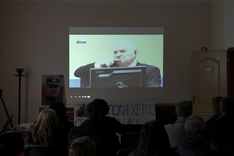 Ratko Mladic: a corte insistiu em ler o veredicto apesar dos protestos de Mladic (Denis Kapetanovic/Reuters)