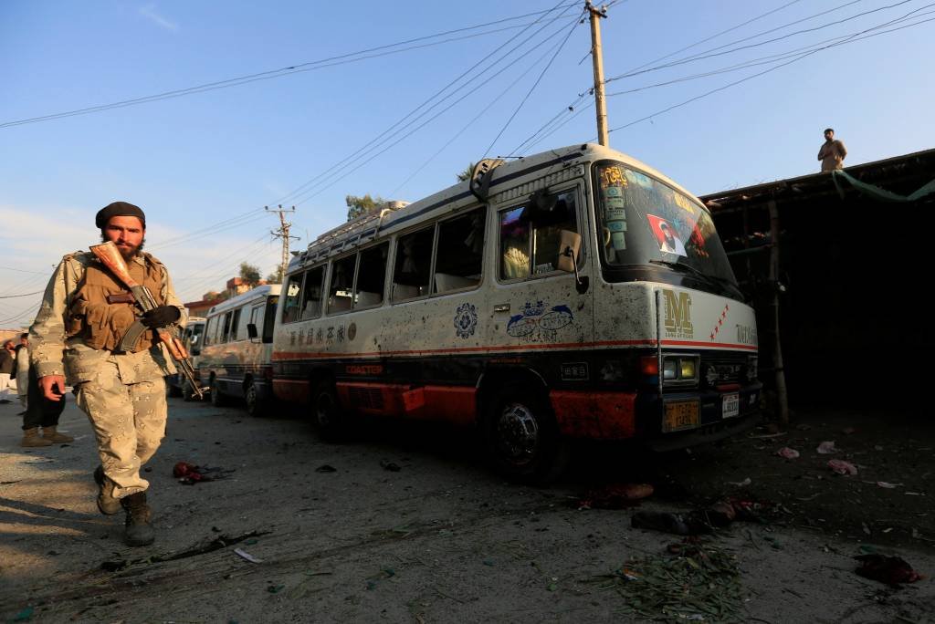 Ataque suicida durante manifestação deixa 8 mortos no Afeganistão