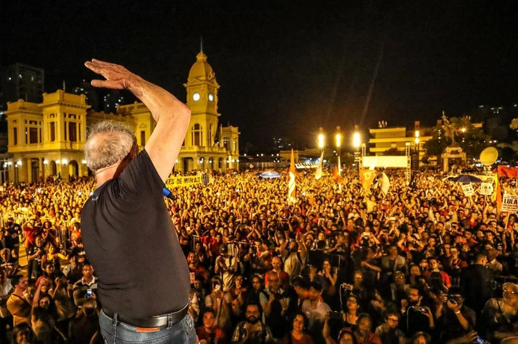 Luiz Inácio Lula da Silva durante caravana em Minas Gerais (Ricardo Stuckert/Assessoria Lula/Divulgação)