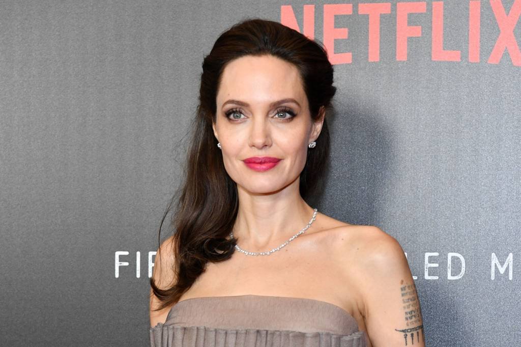 Angelina Jolie volta às telas em 'Aqueles Que Me Desejam a Morte