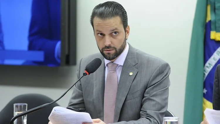 Alexandre Baldy: "neste ano já foram disponibilizadas 100 mil unidades habitacionais" (Foto/Divulgação)