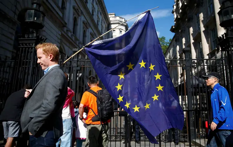 Europa: é preciso identificar a instituição democraticamente responsável que conduz atualmente as políticas econômicas no continente. (Neil Hall/Reuters)