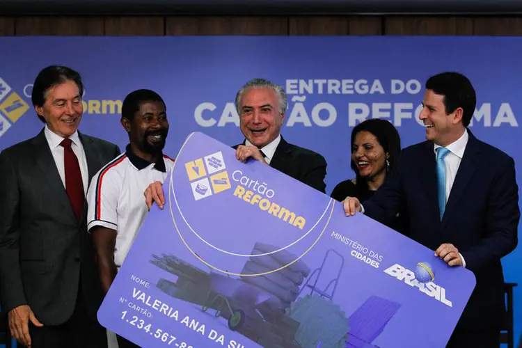 Cartão Reforma: "O programa beneficia as camadas que de fato precisam dessa ajuda", diz Meirelles (Marcos Corrêa/PR/Agência Brasil)