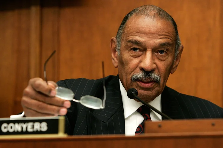 John Conyers: o acordo incluiu uma cláusula de confidencialidade, e por isso não se sabe o nome da colaboradora (Alex Wong/Getty Images)