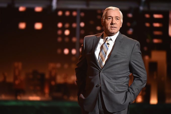 Equipe de "House of Cards" acusa Spacey de abuso sexual