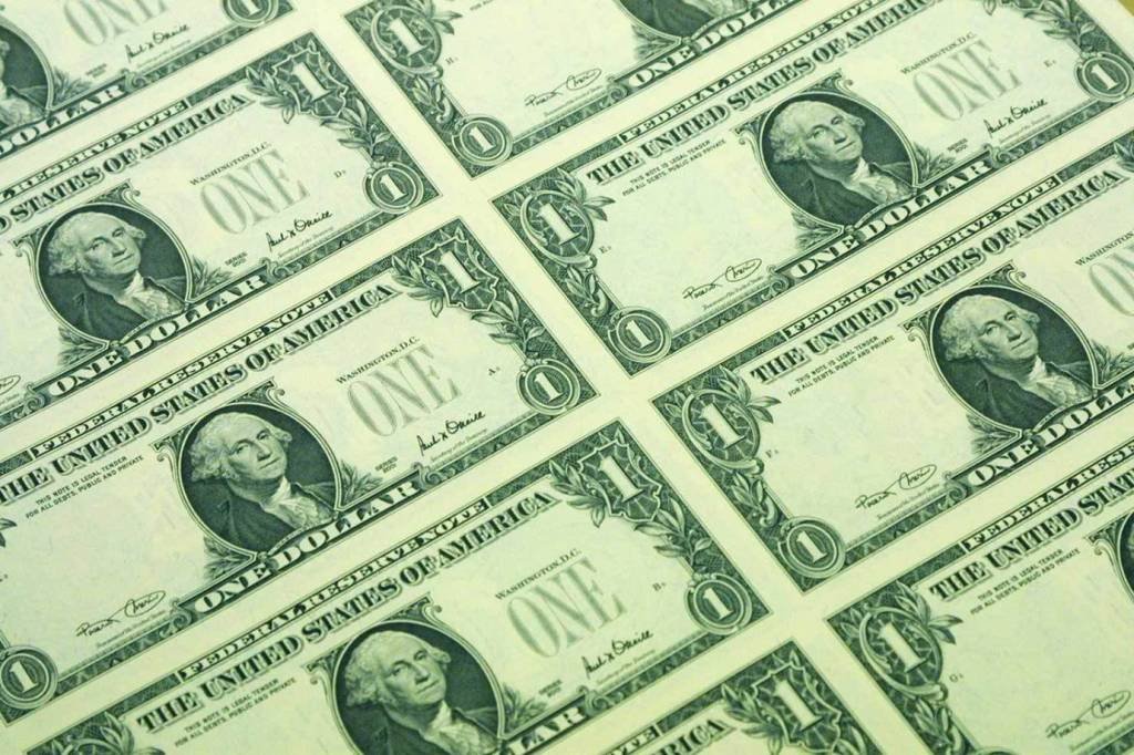 Dólar hoje 26/09: sobe com precatórios federais em pauta, acompanhe a cotação