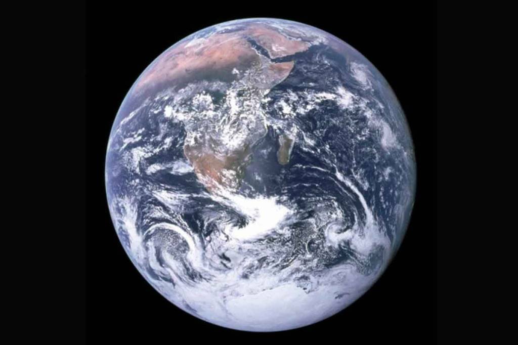 Terra: risco de asteroide atingir planeta é baixo (Divulgação/NASA)