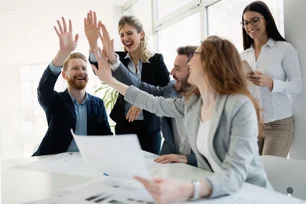 Imagem referente à matéria: O segredo para ter equipes mais felizes, segundo estudo com 1 milhão de pessoas