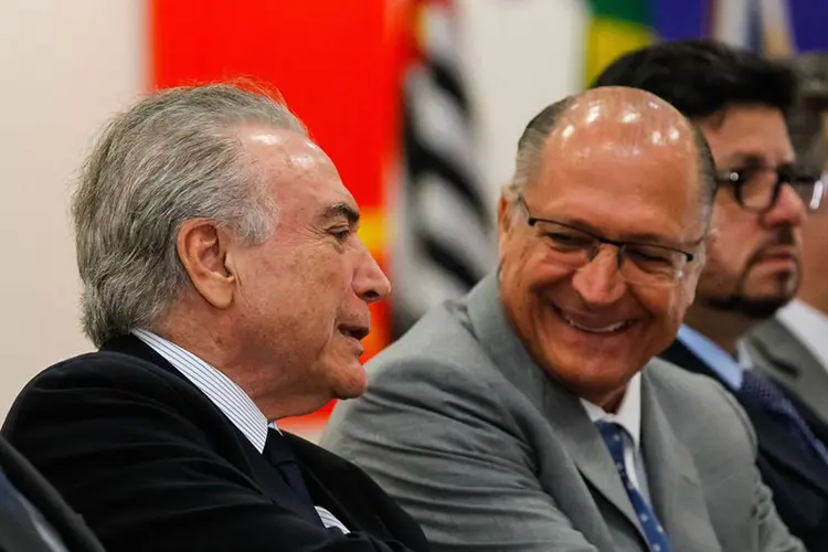 Geraldo Alckmin e Michel Temer: governador paulista surpreendeu até mesmo aliados ao defender o voto pró-reforma (Marcos Corrêa/PR/Agência Brasil/Agência Brasil)