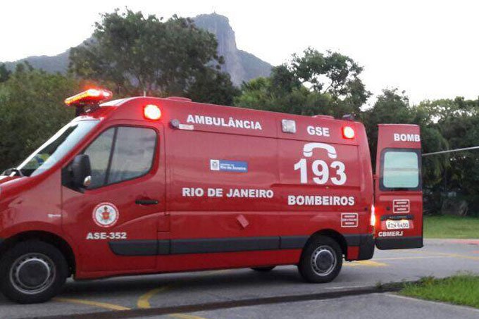 Queda de muro deixa morto e feridos no Rio de Janeiro