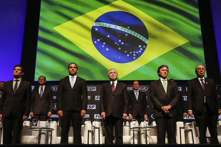 Brasileiros do Ano: "Todas as pessoas precisam ser iguais perante a lei", afirmou Moro (Marcos Corrêa/PR/Agência Brasil)