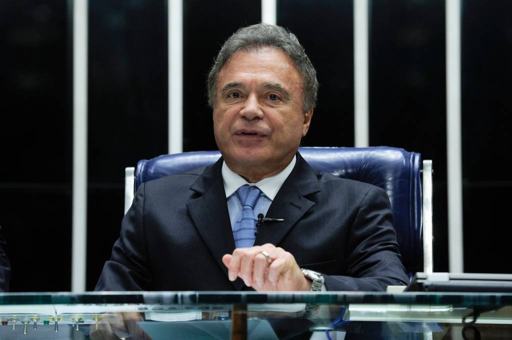 No Paraná, Alvaro Dias lidera intenção de voto para a Presidência